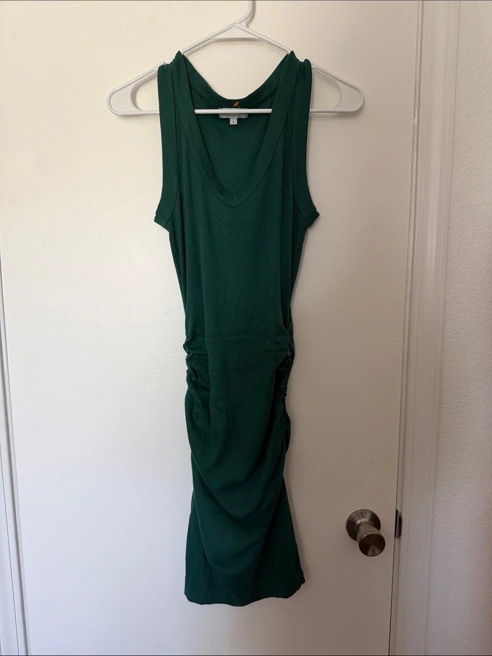 Michael Stars Emerald Green V-Neck Ruched Midi Dress - Picture 1 of 1